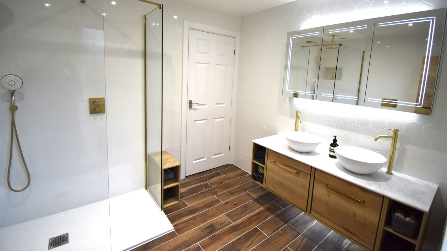 Designer collection transforms ensuite bathroom