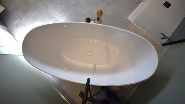 Waters freestanding Spa bath from above