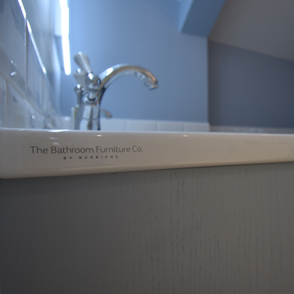 Burbidge tetbury sink unit in cornflower blue with ceramic basin