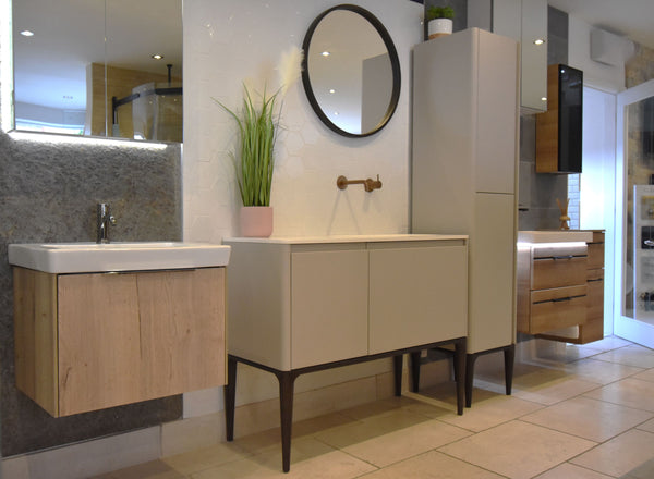 Alnwick wash stand in cashmere with white solid top and integrated basin